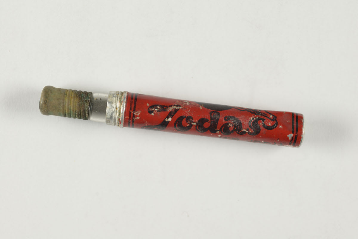 Bottle of iodine that the Grinberg family from Kovno, Lithuania, took to Tadzikistan in 1941