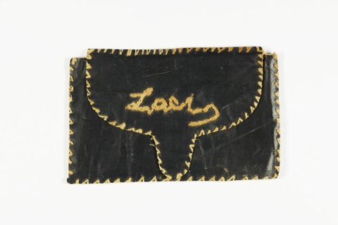 Fabric envelope for letters that Klara Fried made for her husband before she was deported to Auschwitz