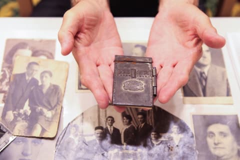 Personal Holocaust-era items donated to Yad Vashem for safekeeping