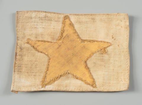 Jewish badge that belonged to Israel Emil Ichay from the city of Sousse, Tunisia.