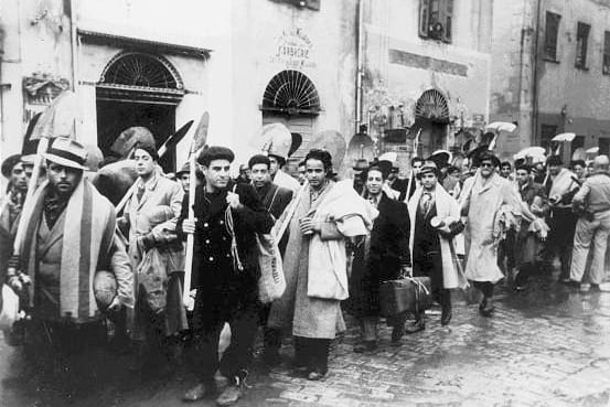 Tunisia, December 1942, Jews enlisted in forced labor by the Germans