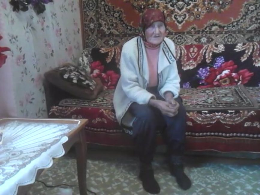 Lyuba (Lyubov) Volchok (neè Kruchenko)
Photo by Iosif and Alexey Rubakha (Polish: Rubacha