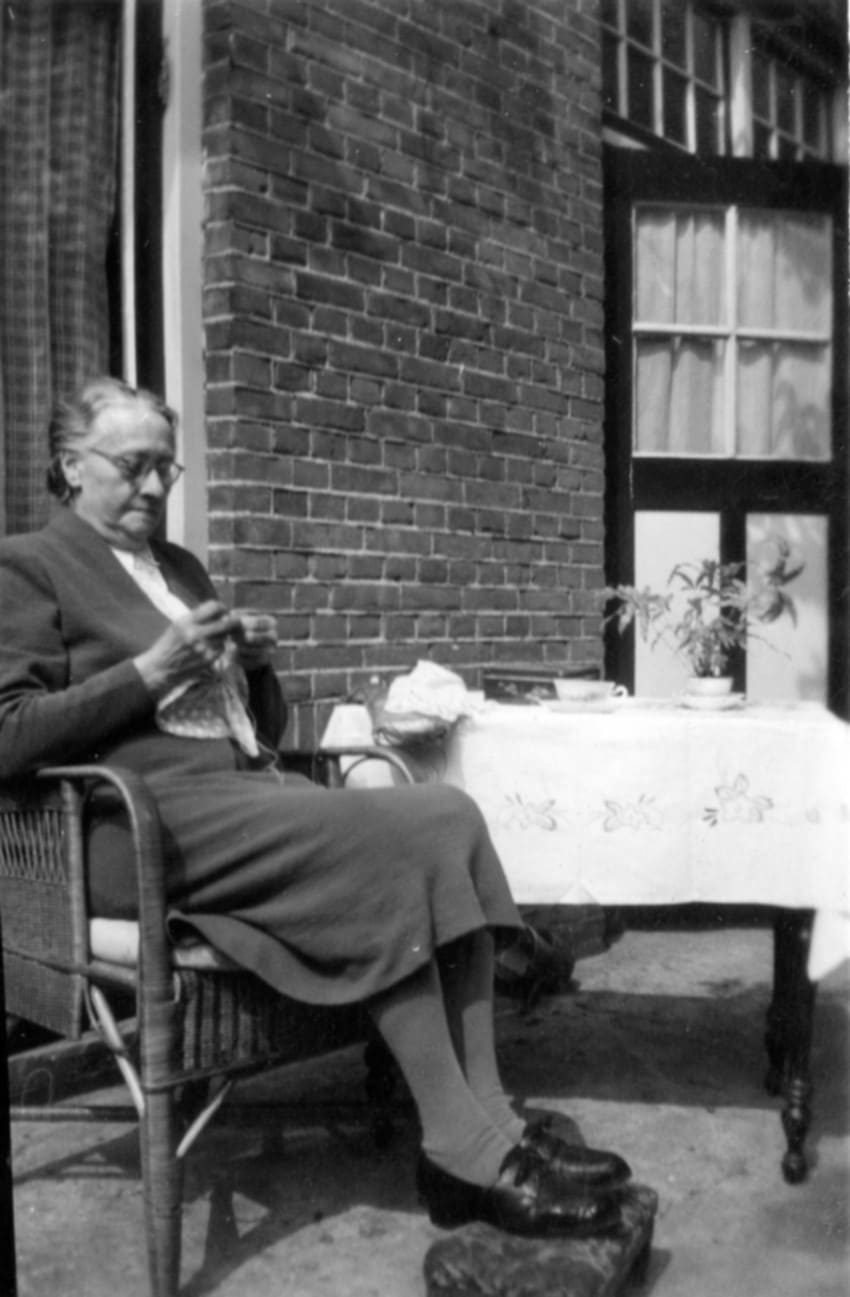 Hendrika Elisabeth Beneker, around 1939.