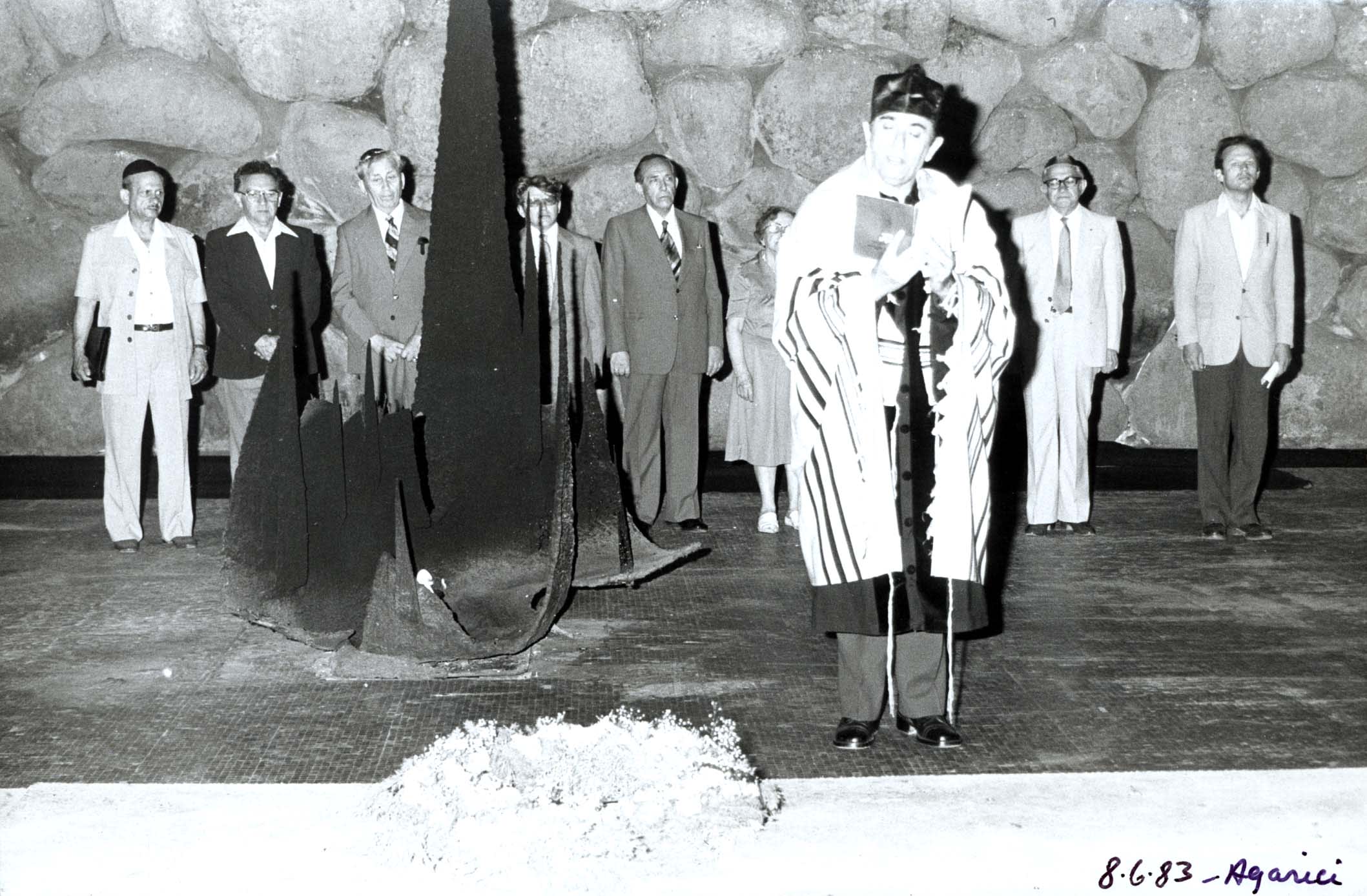 Viorica Agarici - Planting Ceremony