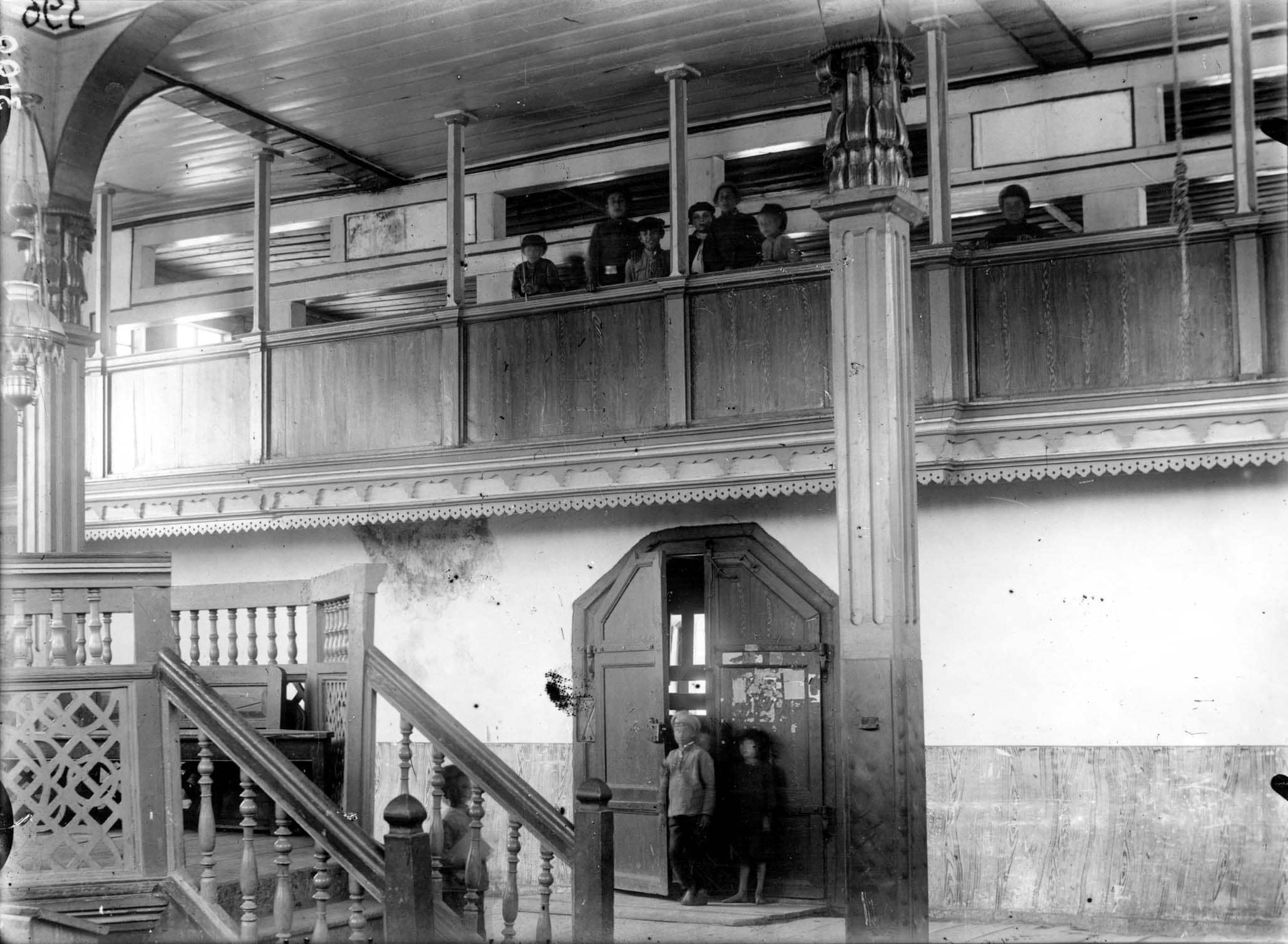 Interior of the Ołyka synagogue  Photo apparently taken in the early 1920s