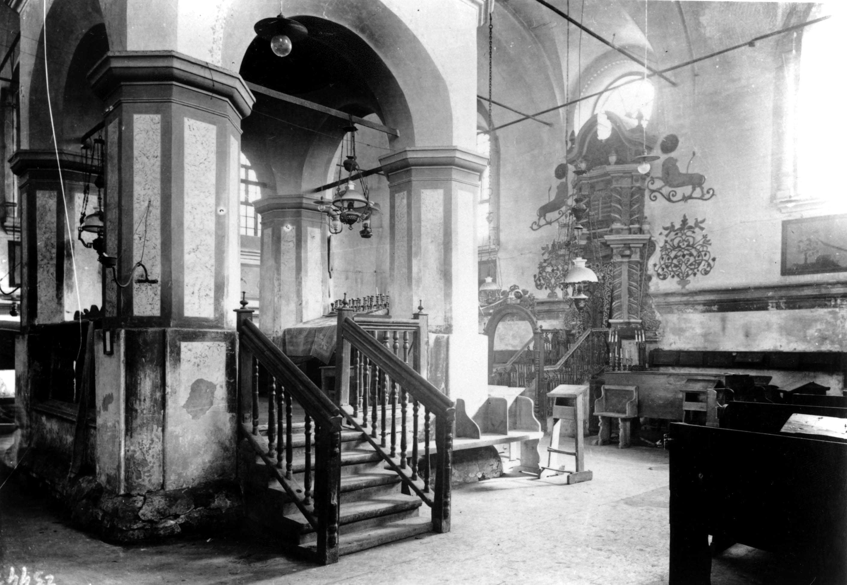 Interior of the Great Synagogue