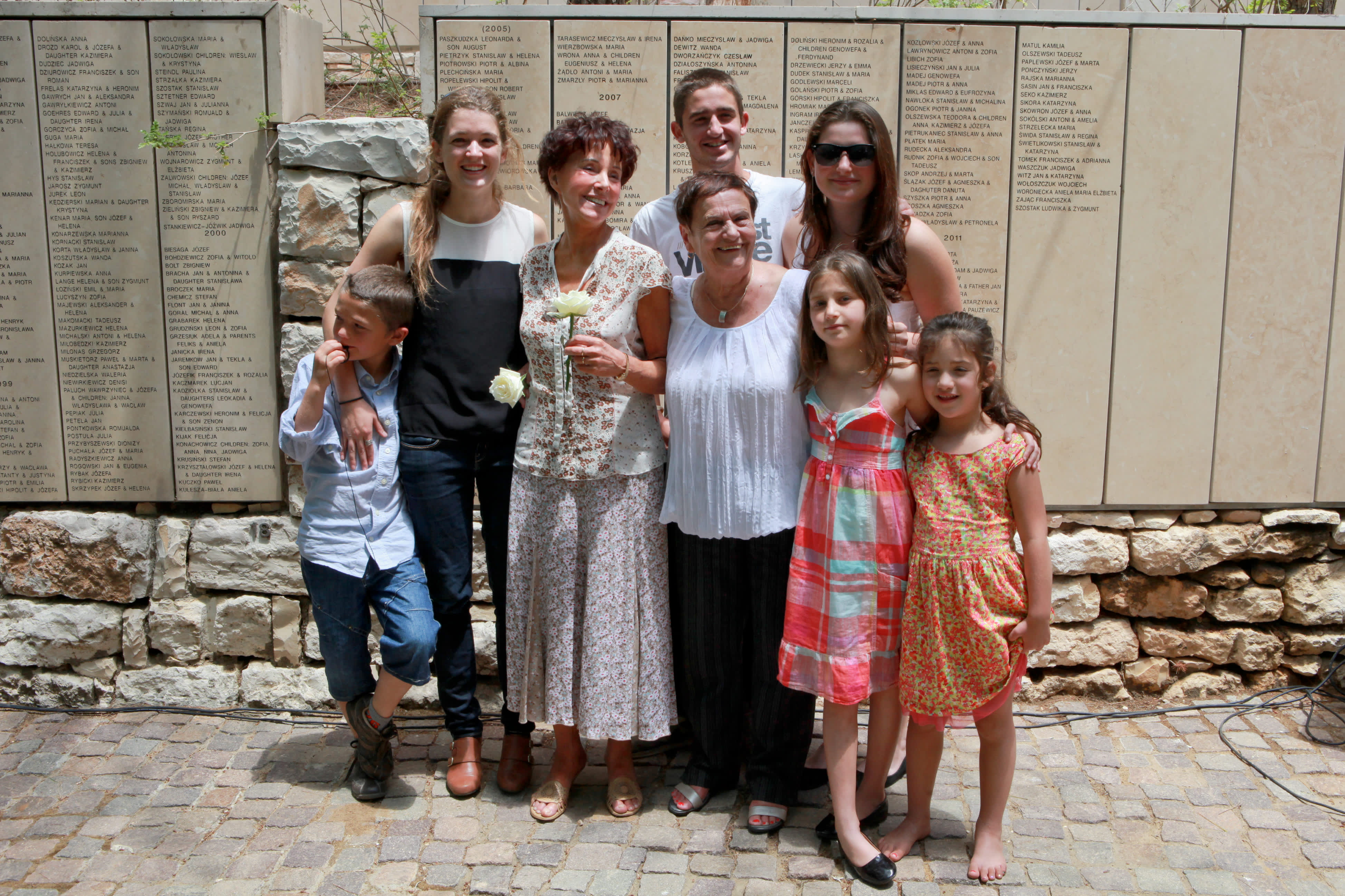 Survivor Karolina Eisen with her family, ceremony in honor of her rescuers Ludwika & Zygmunt Szostak, Yad Vashem, 13 May 2013