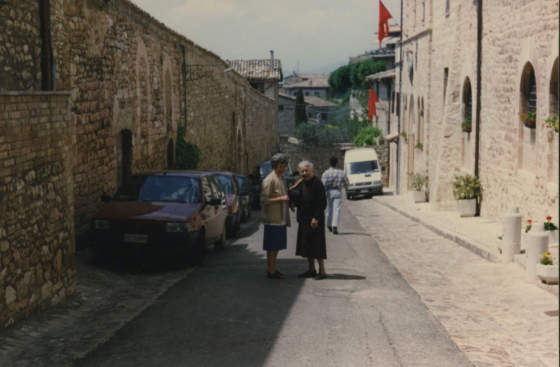 Clara Zanarotti with rescued Gianna Maionica, Assisi 1997