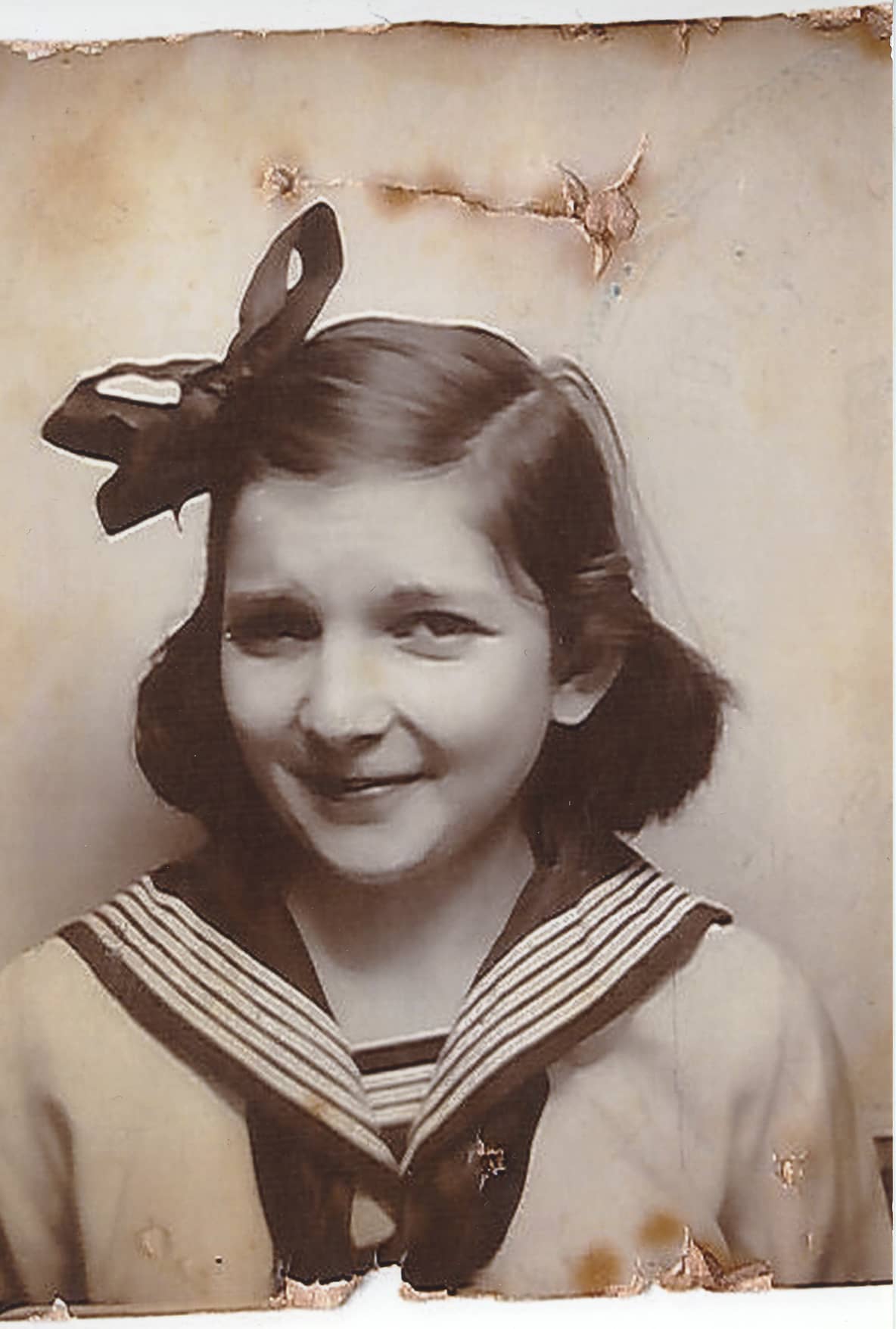 Henia Ilana Harel (rescued) , age 11