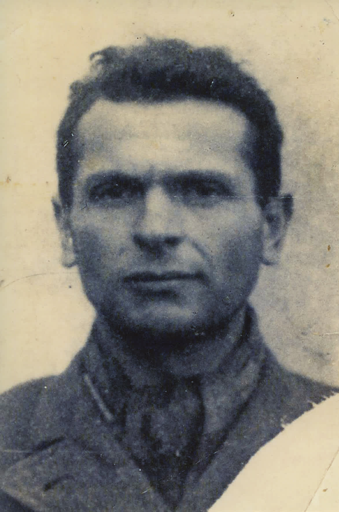 Nechama Chashman's father, 1944