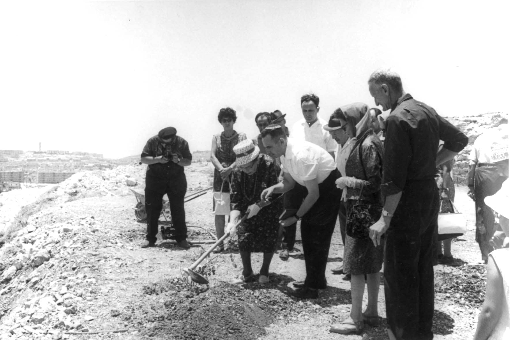 Planting Ceremony in honour of Anna Christensen