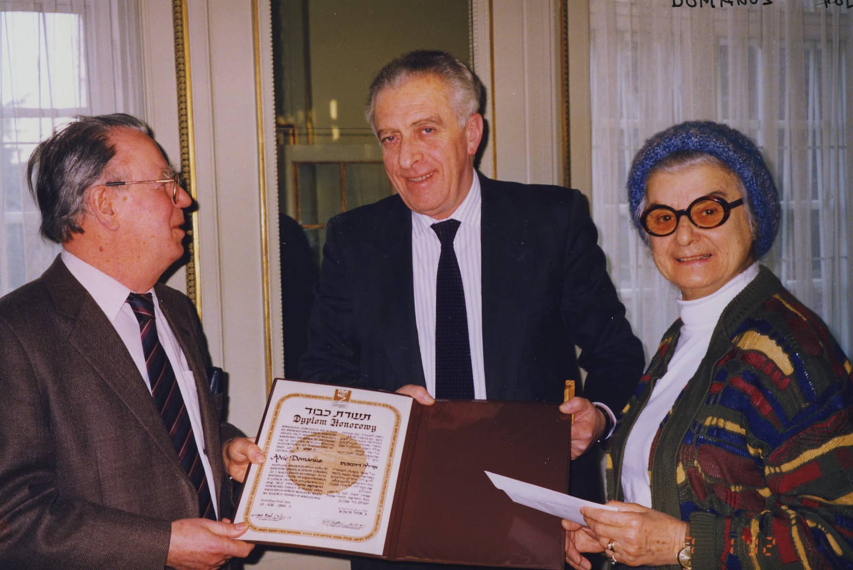Adela Domanus with her certificate of honor