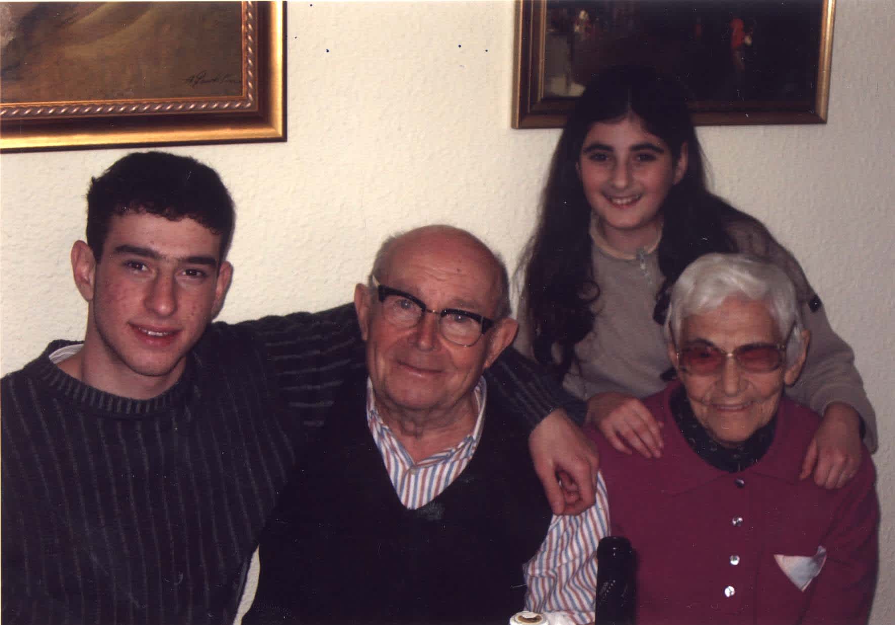Rescued Esther Ton with her family, 2004