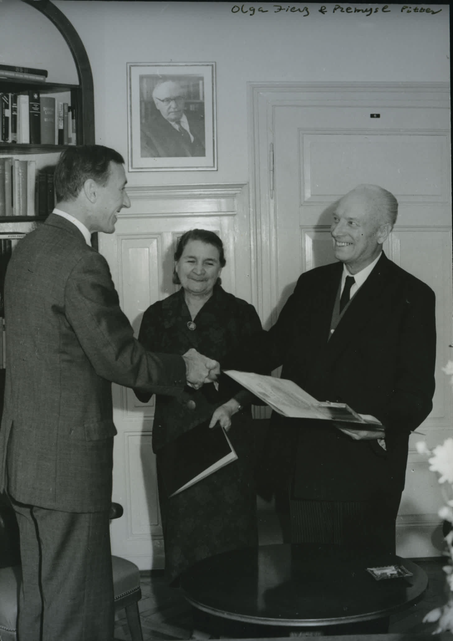 Ceremony in honor of Premysl Pitter and Olga Fierz. 11.11.1964