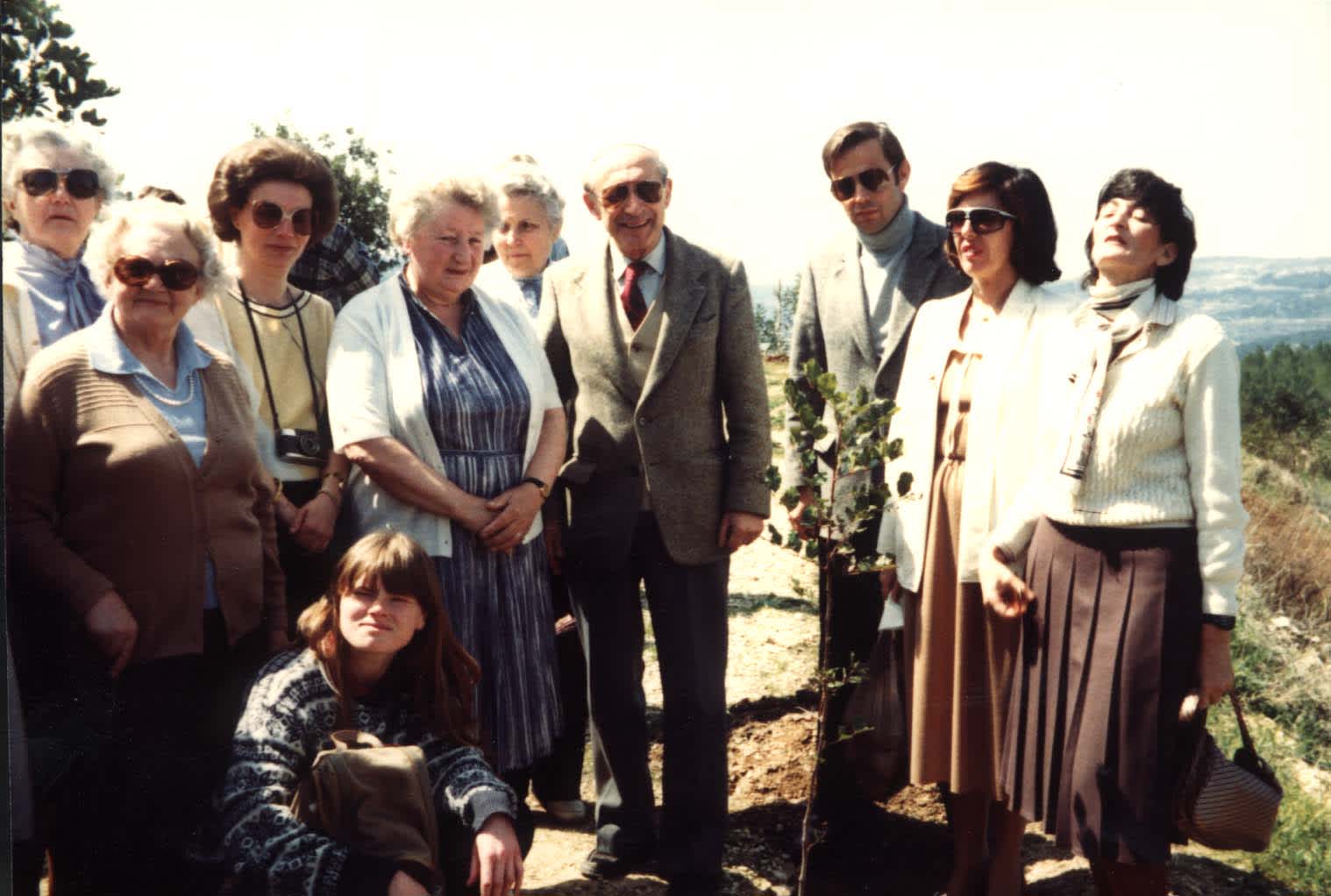 Mrs. Fullmann in Yad Vashem at the tree planting ceremony, 11.3.83