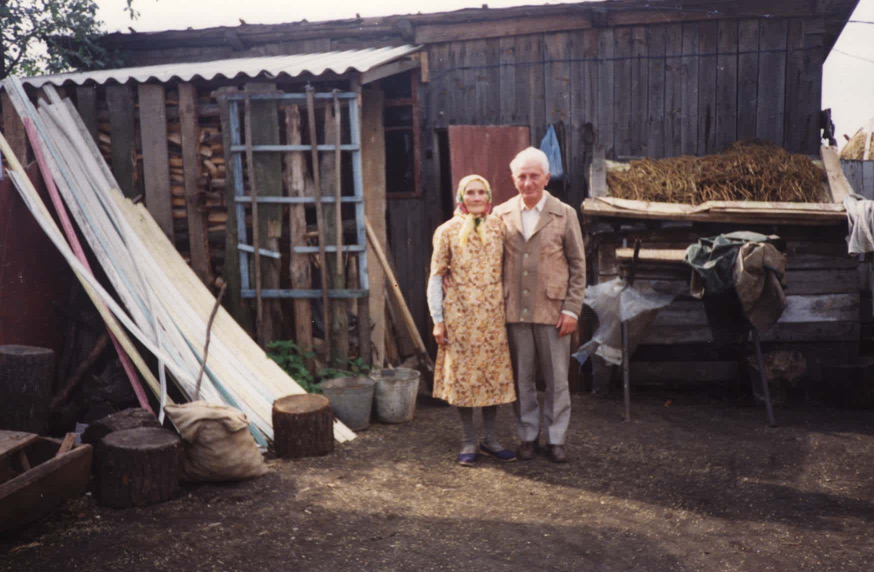 Rescuer Vira Ribachok and rescued Israel Zinman near the house where she hid him