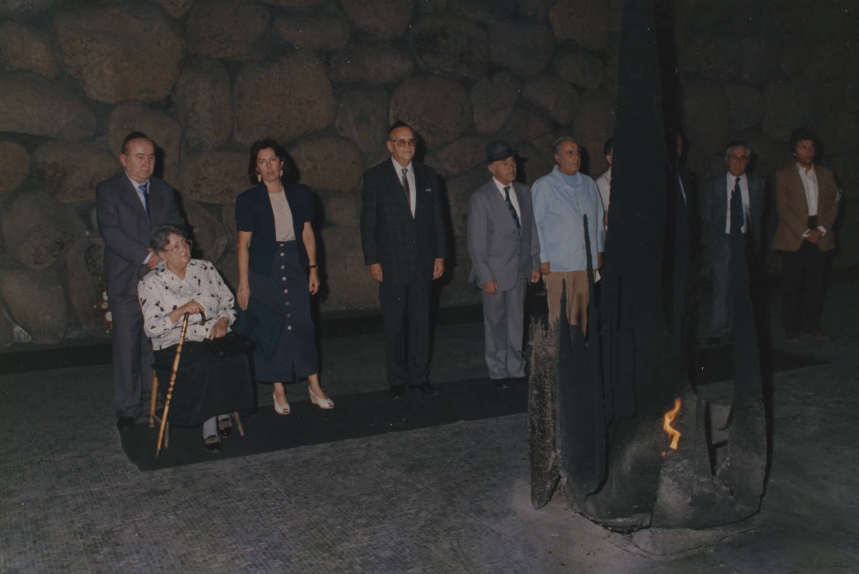 Ceremony in Honor of Henryk Slawik in the Hall of Remembrance. Yad Vashem, 06.11.1990