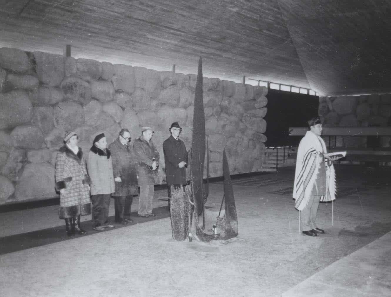 Yad Vashem Ceremony in honour of Brust Aniela and Henryk, and Muelczarek Henryka
