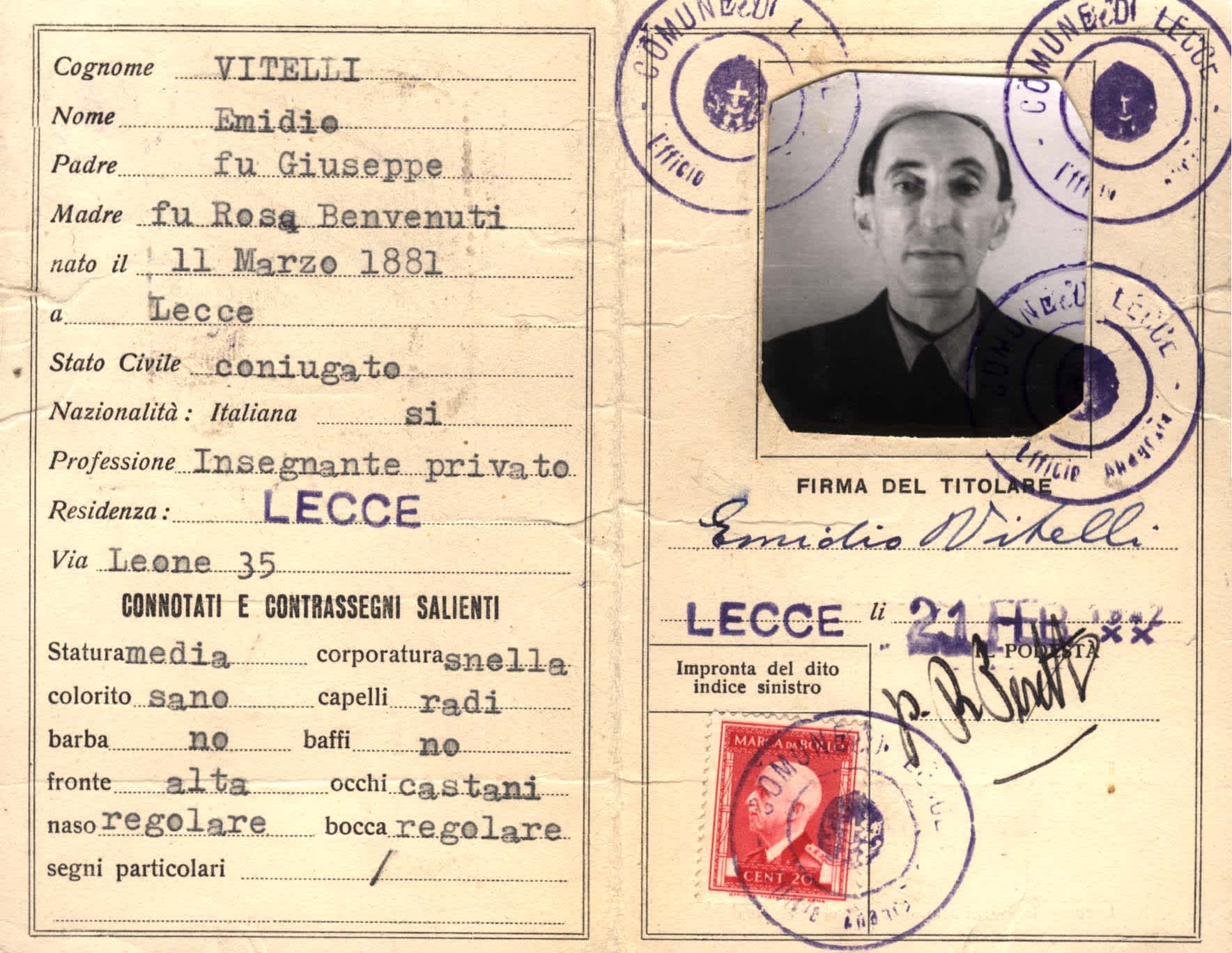 False documents of Viterbi family. The town Lecce was chosen as it was liberated by that time.