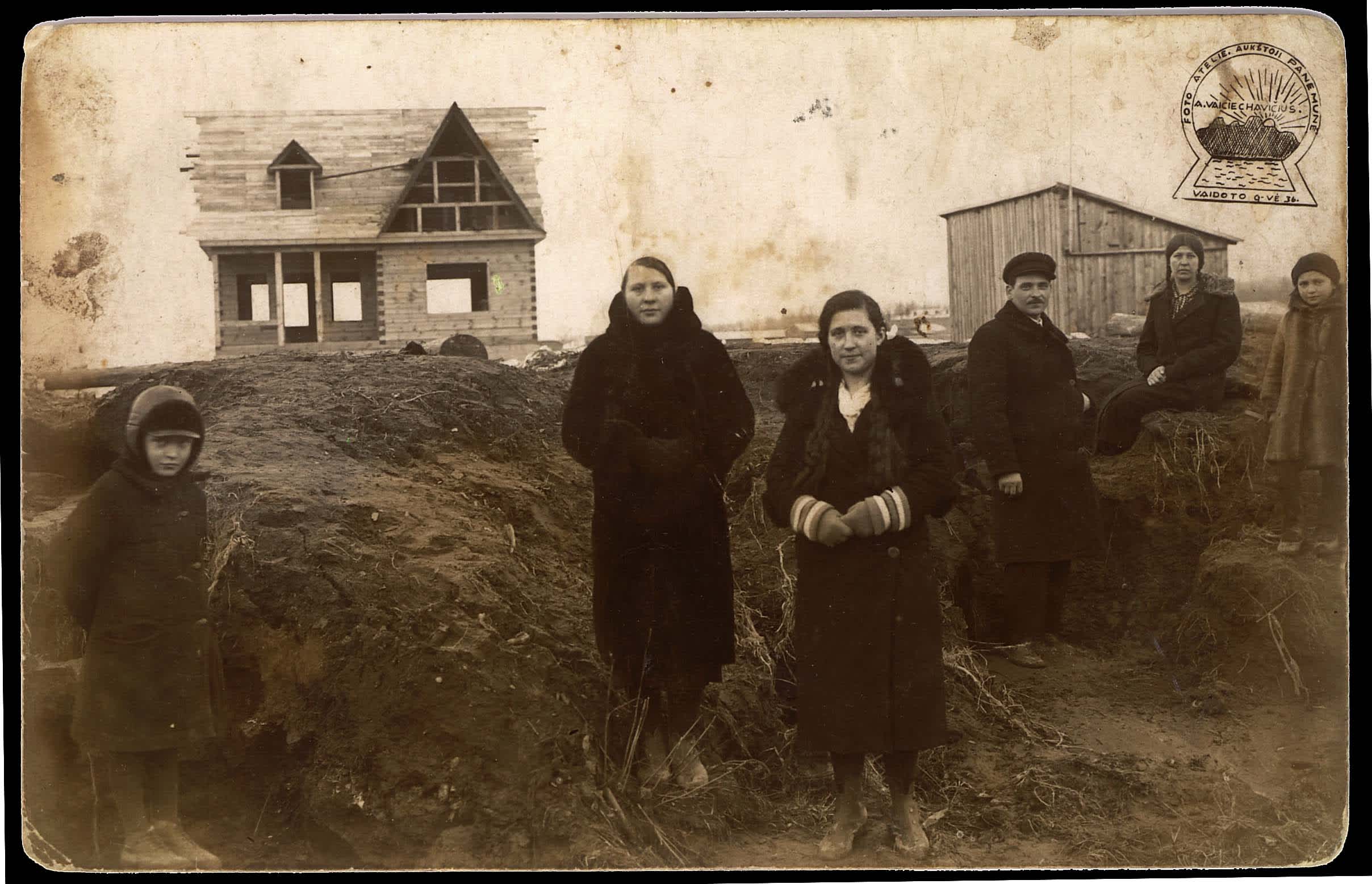 Antanina and Jonas Paulavicius are the second and third ones on the right