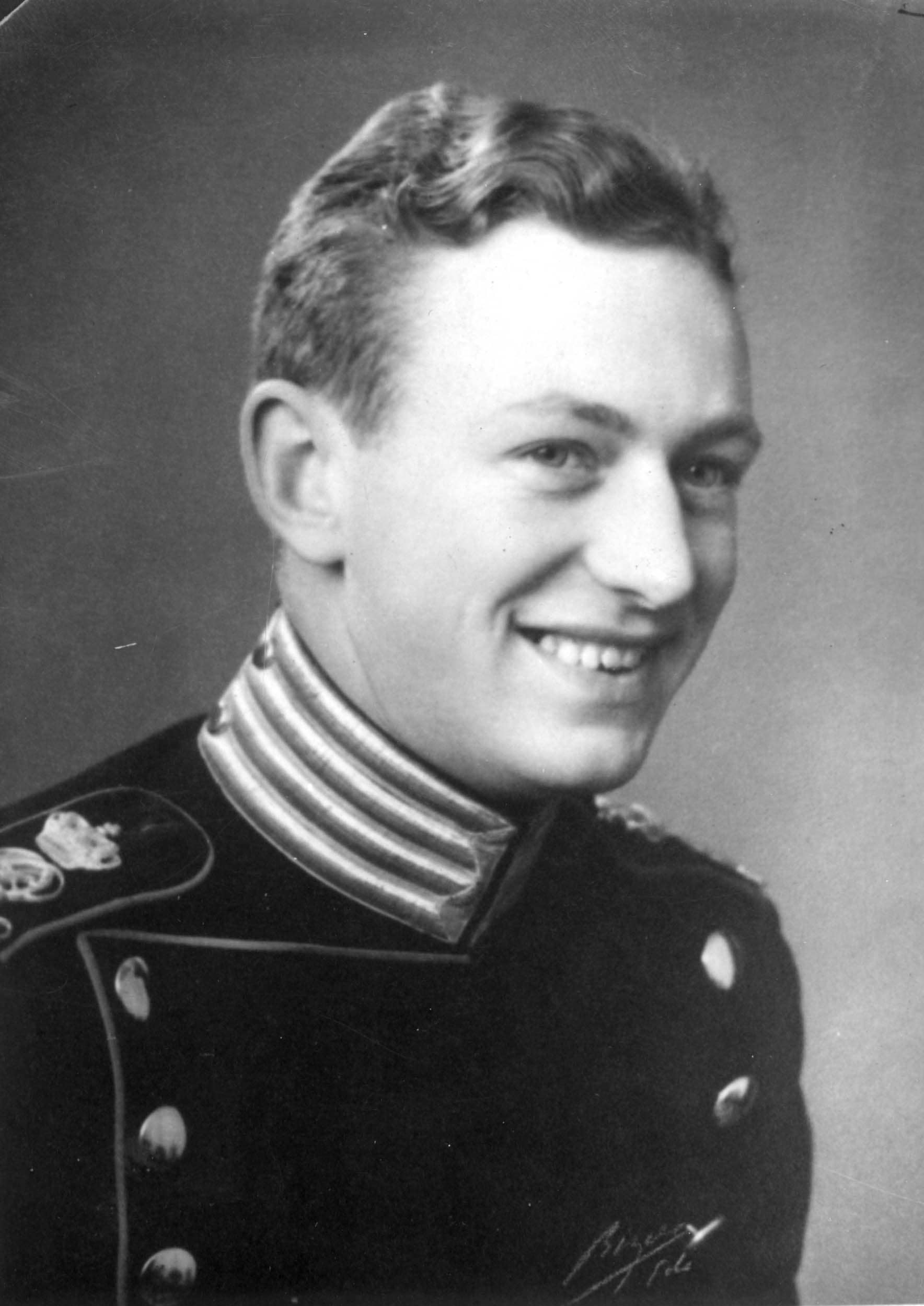 Knud Dyby, 1937