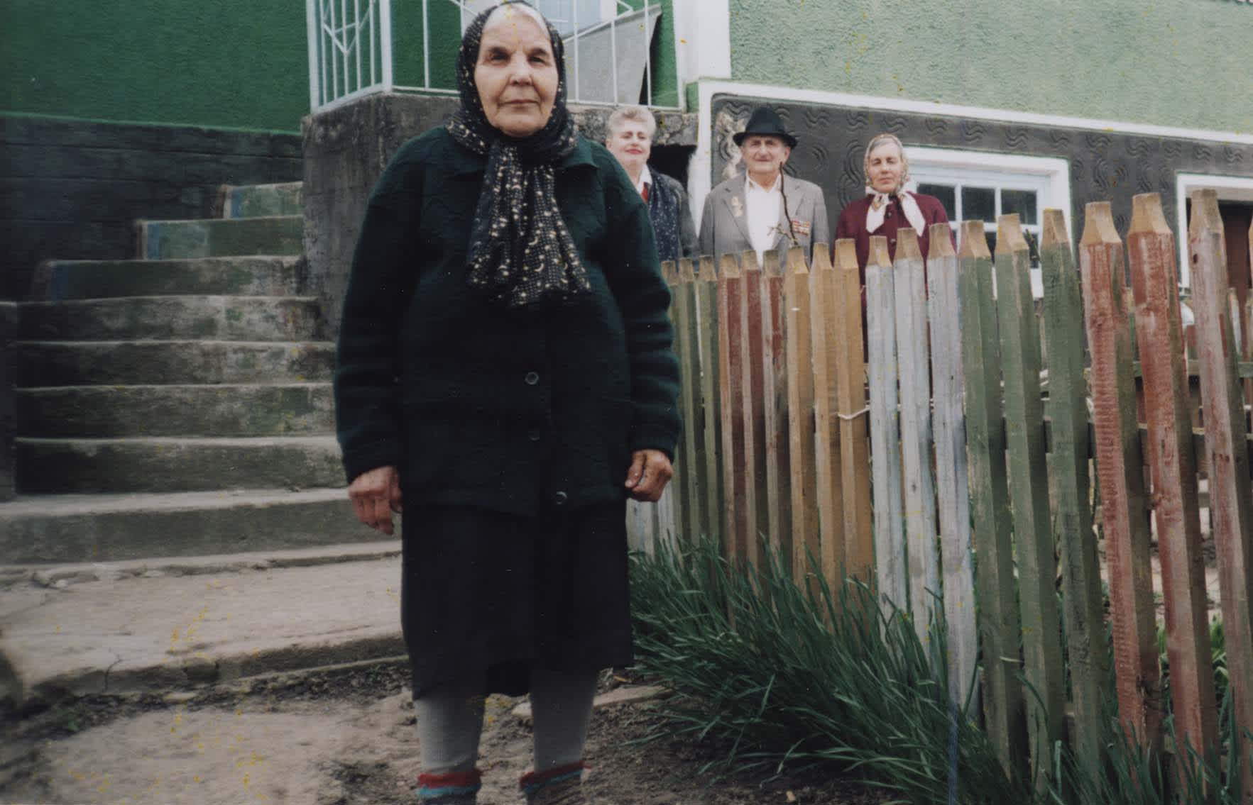 LTR: Nina Chemeriskaya, her daughter Dianna Gelin, her daughter's husband Boris Gelin, and her 2nd daughter Galina Galavatiuk