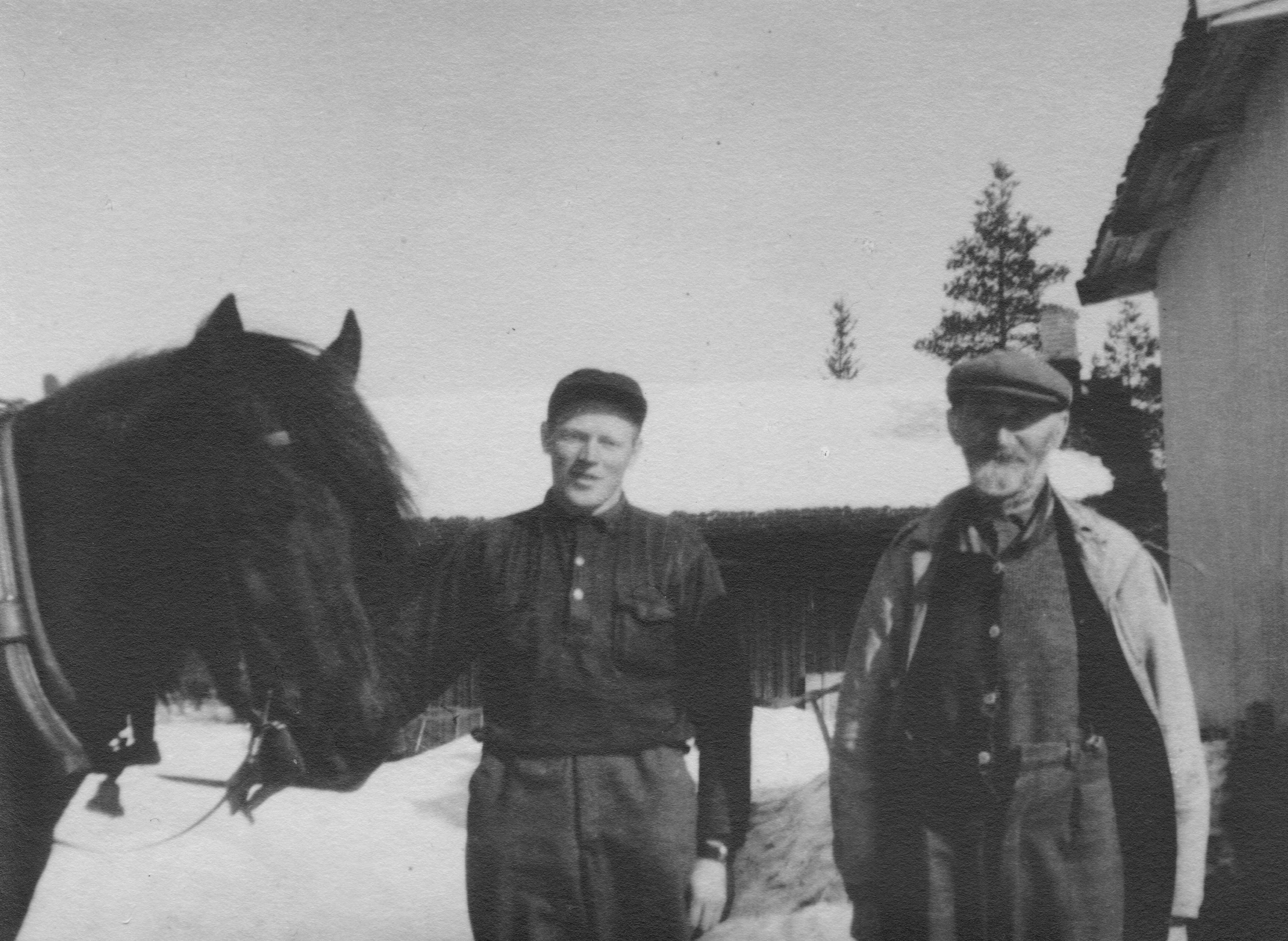 Ola Breisøberget (left) with his father Martin