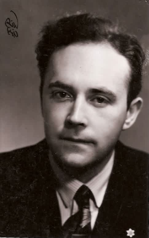 Per Faye. 1944
