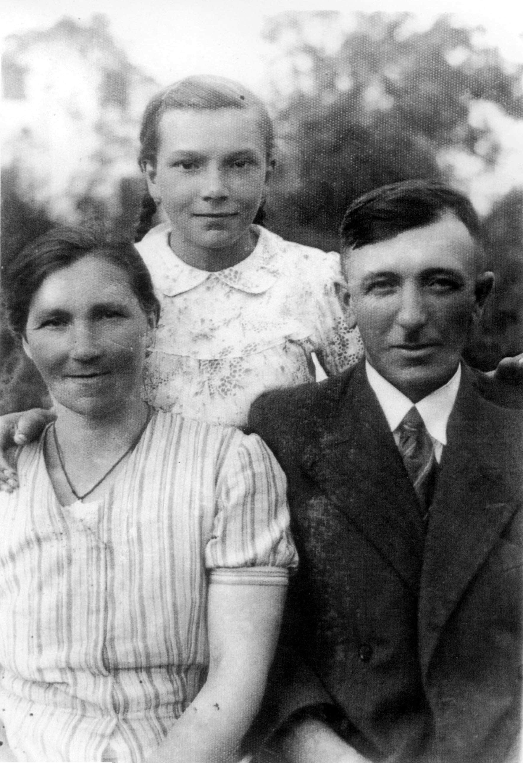 The rescuers family, during the war, The rescuers' family, during the war