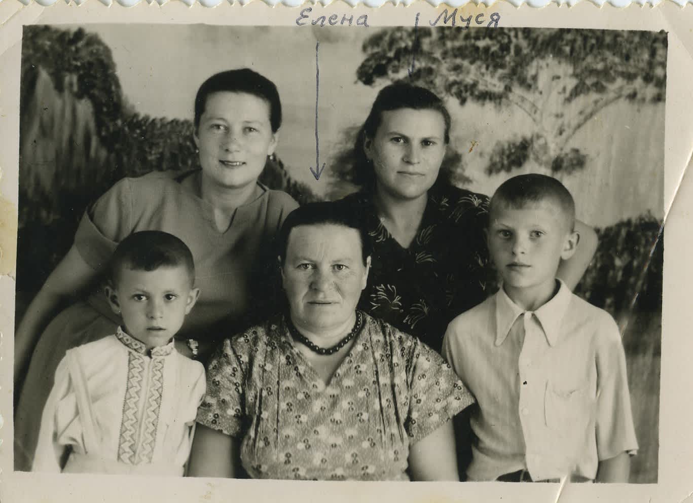 Rescuers and the survivor, 1958