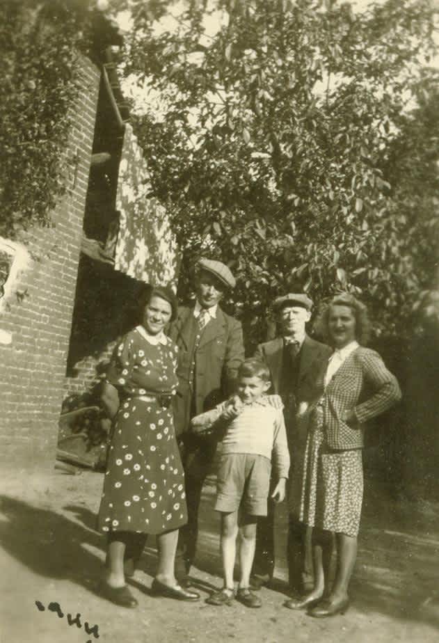 autumn 1944 after liberation - Roberrechts, survivor and his mother