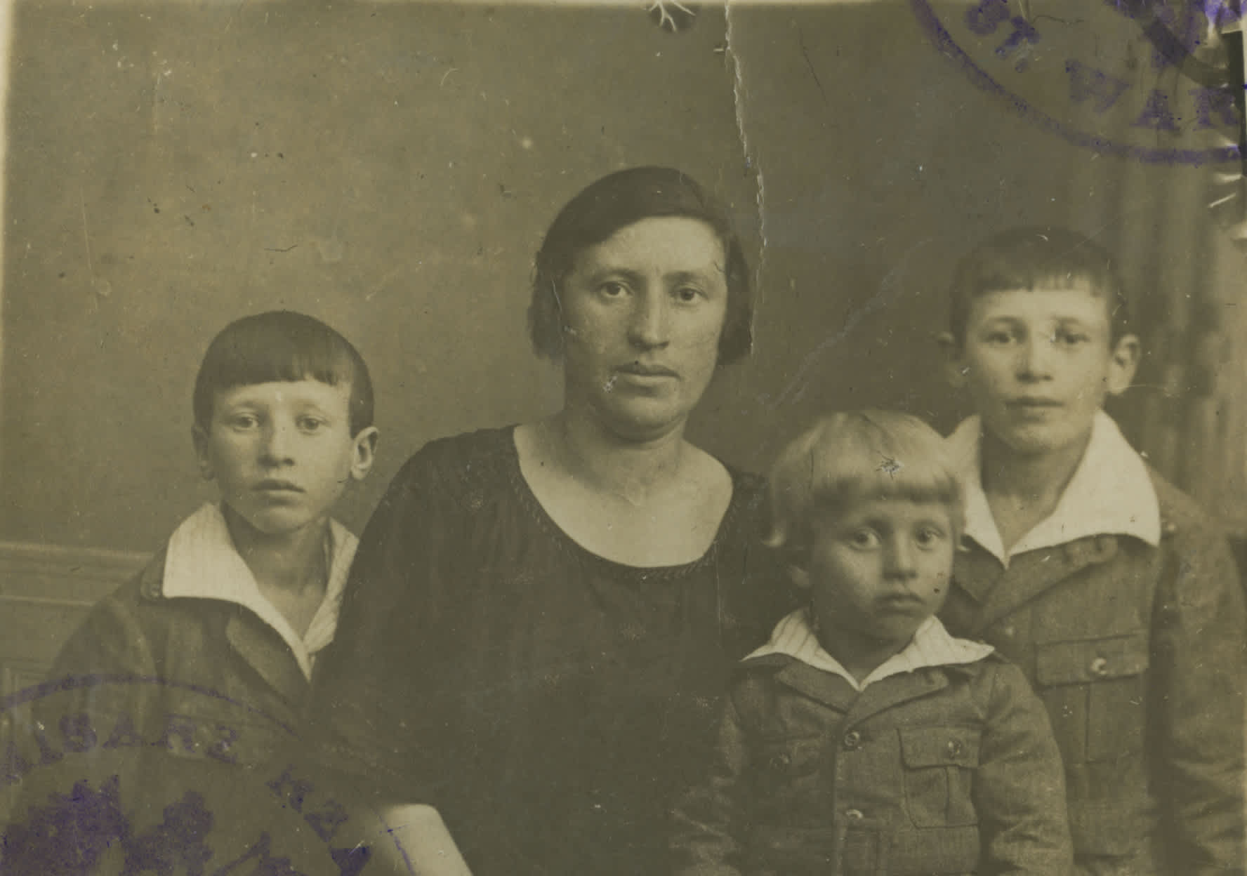 Borowski family: from left Leon, Ryfka, Robert & Georges