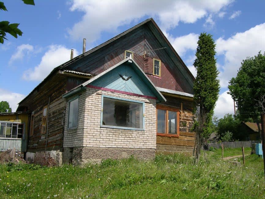 House that was part of the ghetto of Krugloye. Photographer: 	Alexander Litin, 2008.