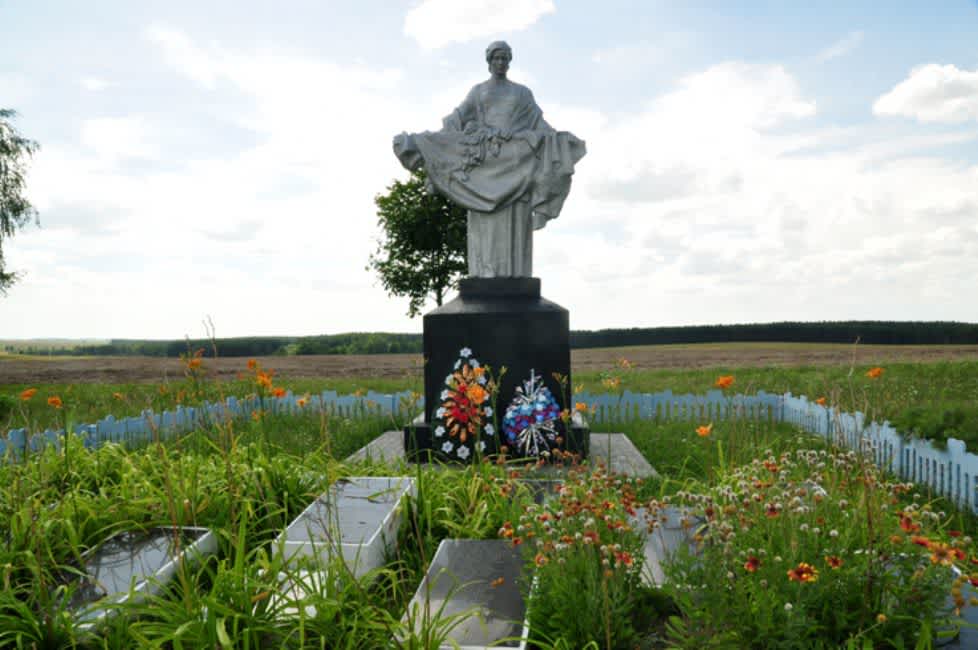 Lysaya Gora murder site. Photographer: 	Alexander Litin, 2010.