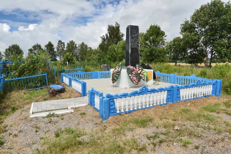Grain-storage murder site, contemporary view. Photographer: 	Alexander Litin, 2015.