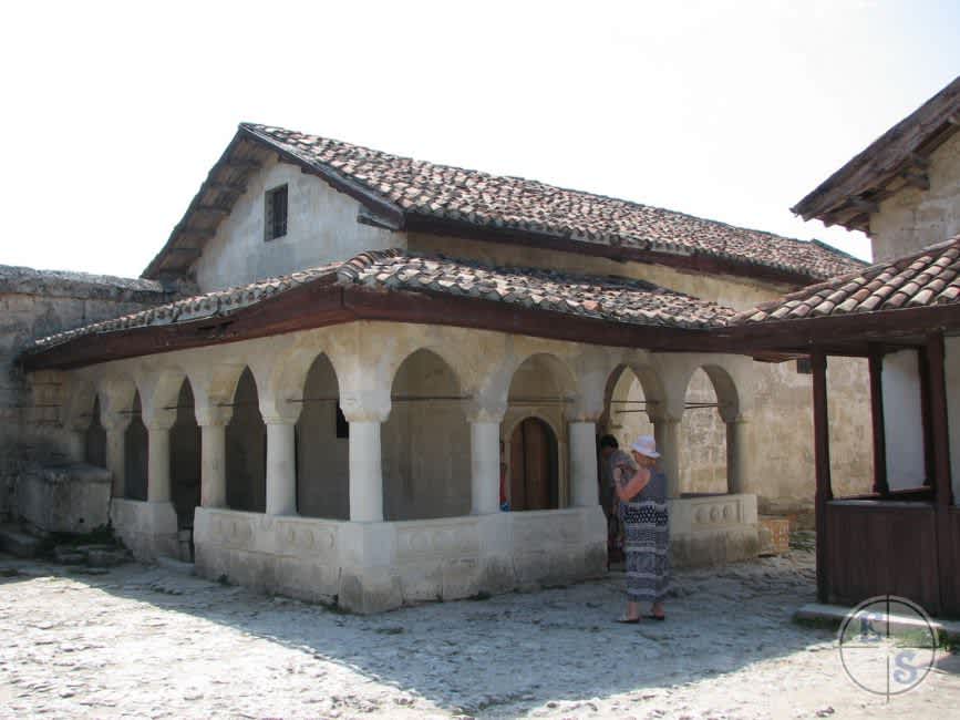 Contemporary view of the Karaite Kenesa (Karaite synagogue). Photographer: Eugene Shnaider, 2013.