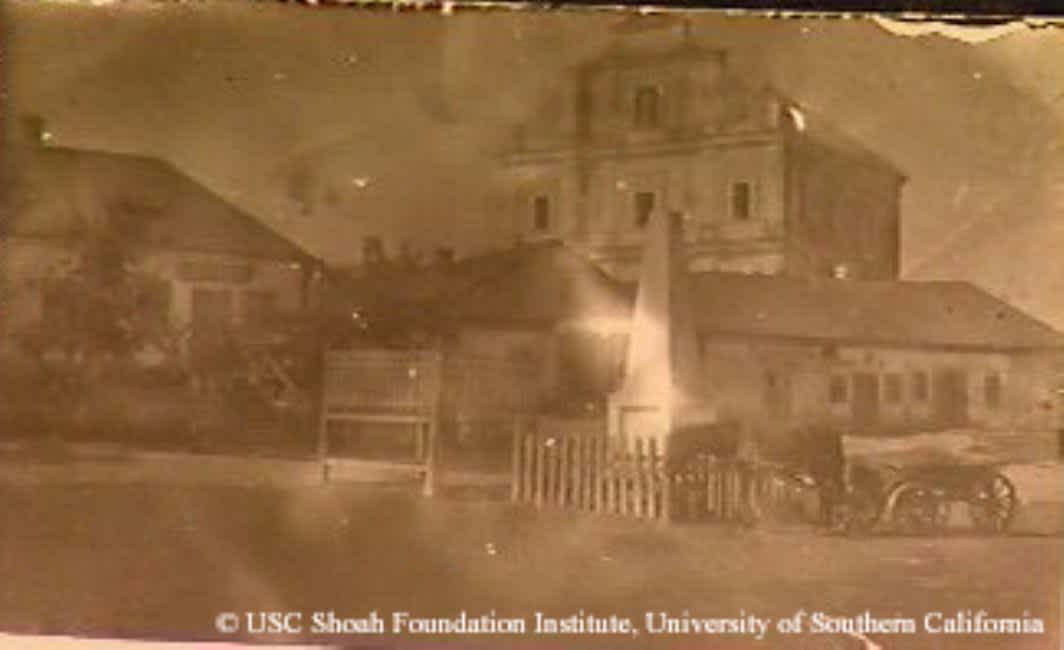 Center of Labun, photo taken in the 1930s. A photograph from the interview with Anna Kolika, USC Shoa Foundation Institute, copy YVA O.93/5914